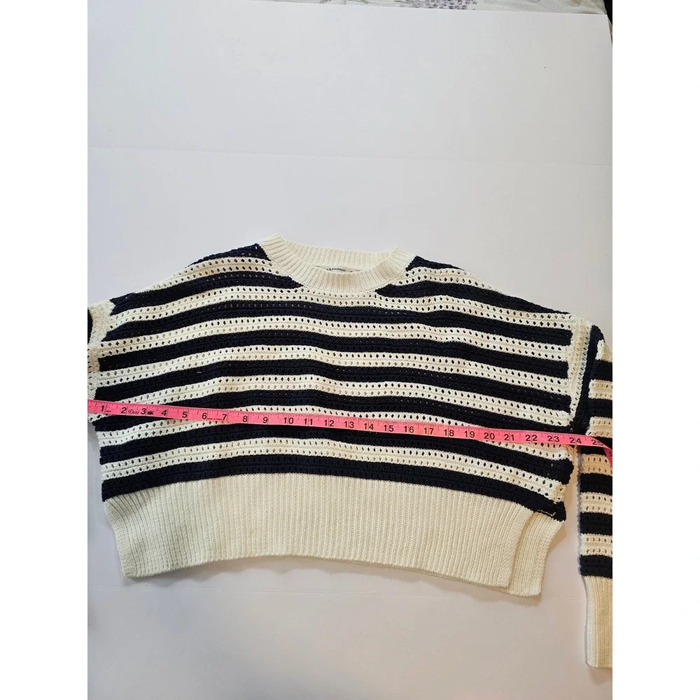 Anthropology Open Knit Sweater Womens S Navy Cropped‎ Lightweight Beach Coastal